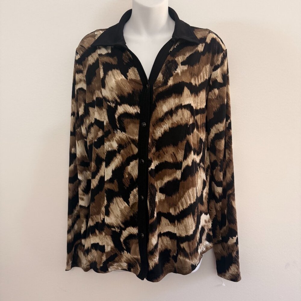 JM Collection Animal Print Snap-Front Blouse | Brown & Black | Size M - Picture 3 of 9